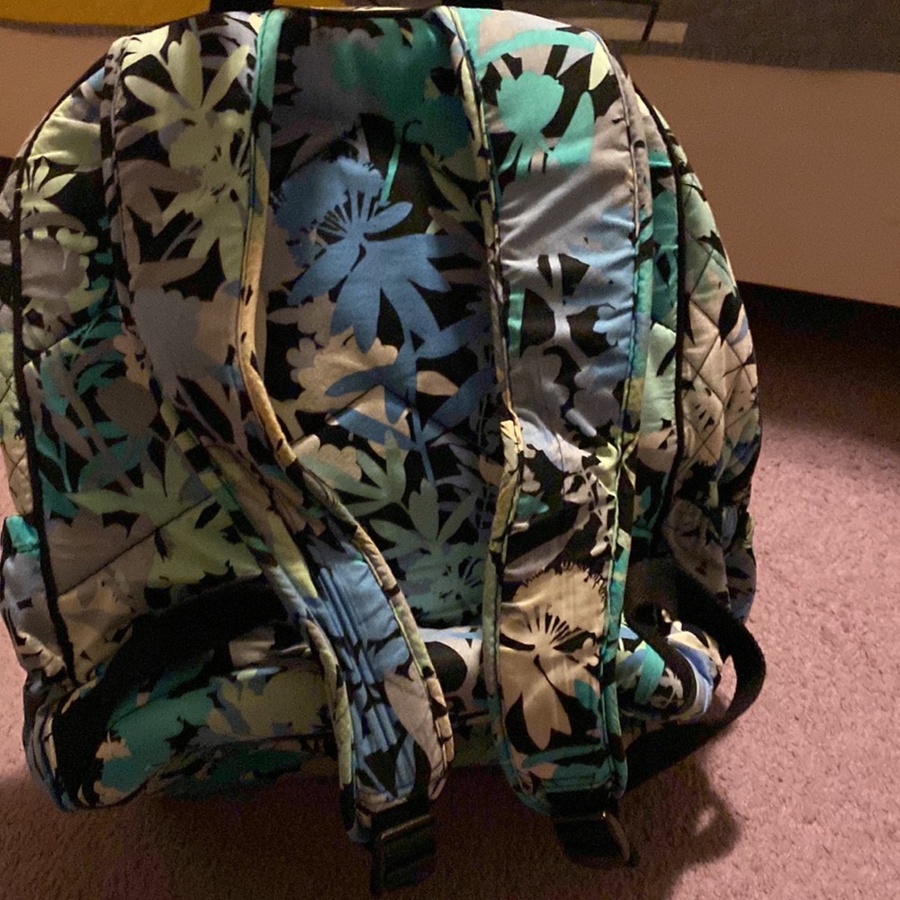Vera Bradley backpack - Picture 4 of 6